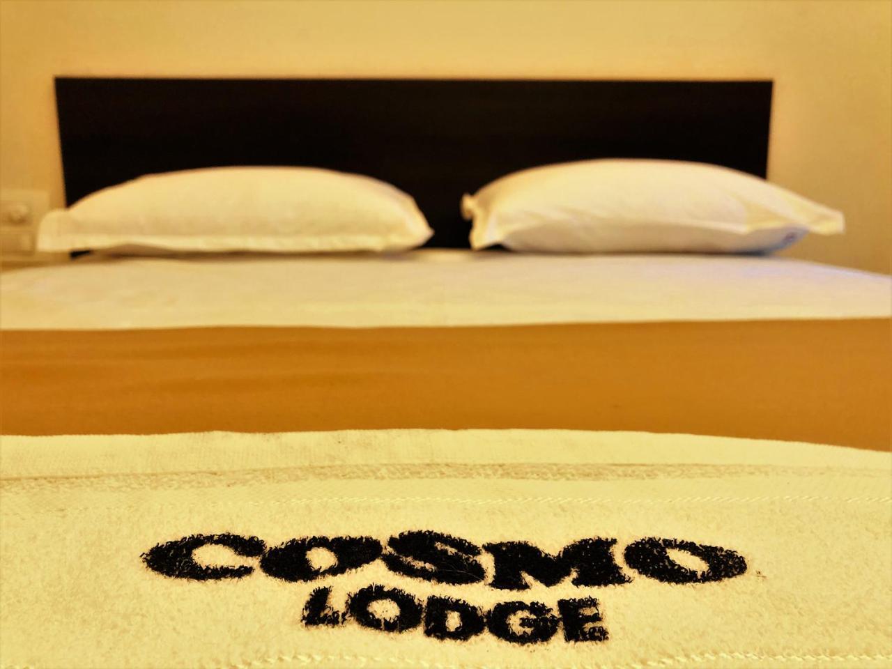 Cosmo Lodge Мангалор Екстериор снимка