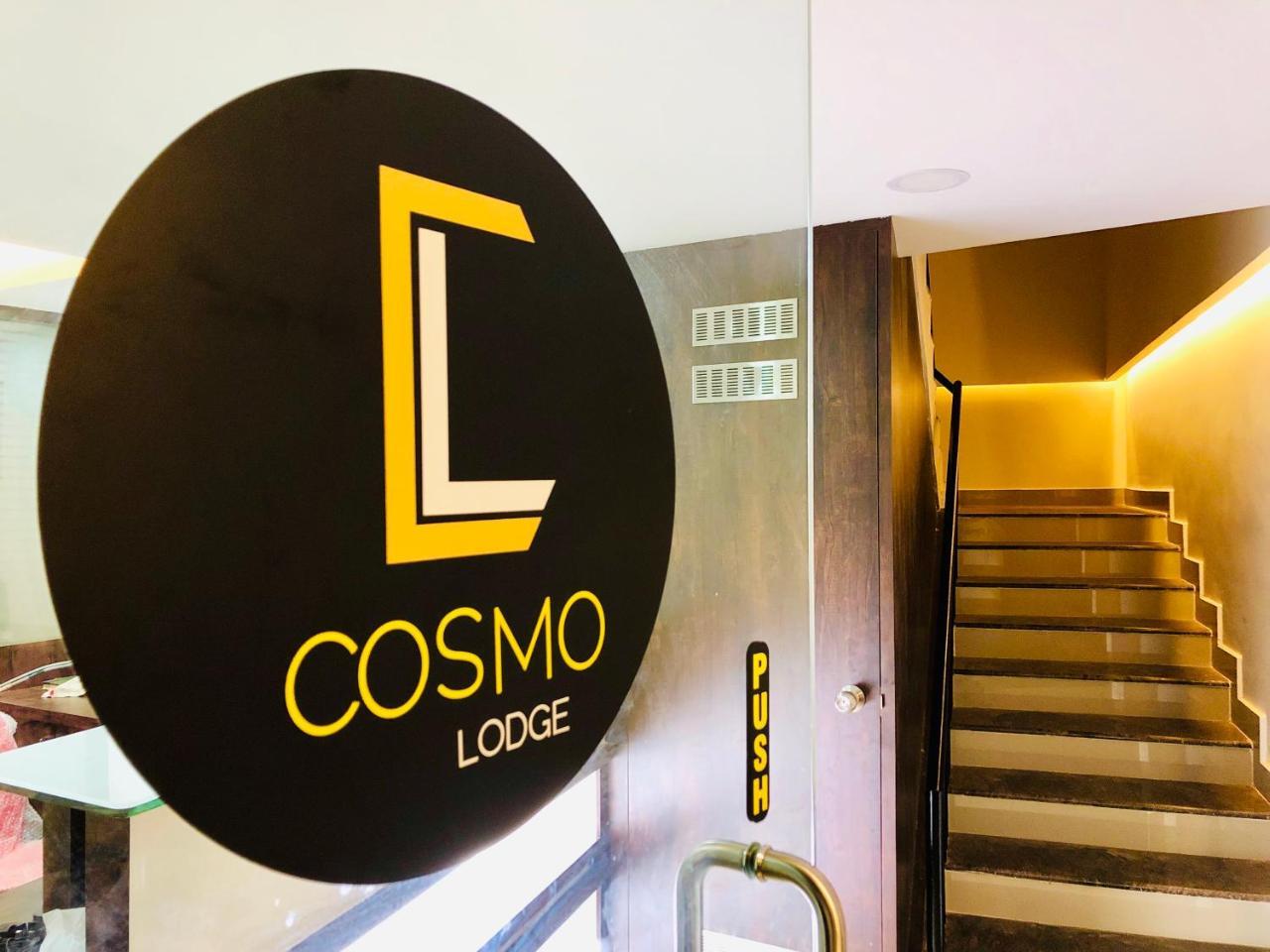 Cosmo Lodge Мангалор Екстериор снимка
